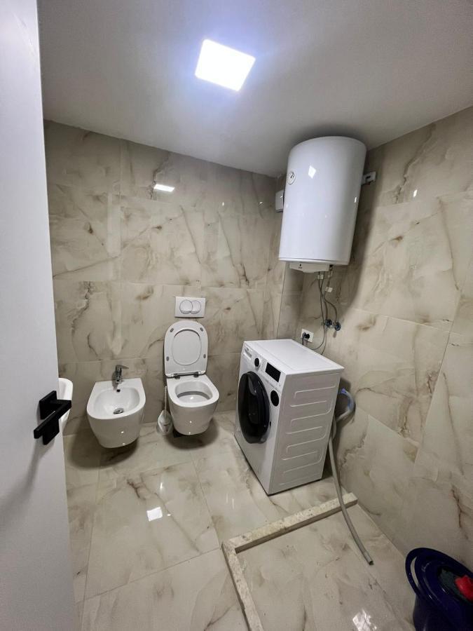 Atrium Apartment Tirana Exteriör bild